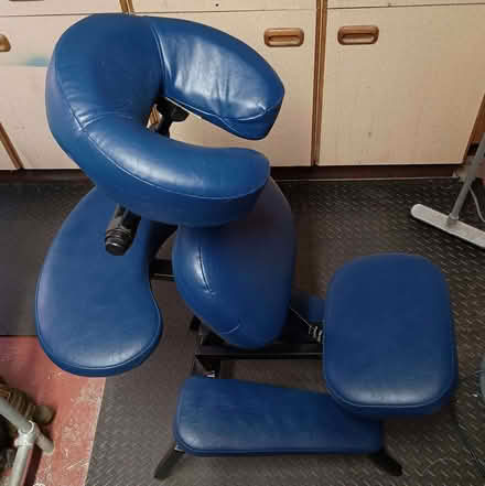 Photo of free Portable folding massage chair, carrying bag, towel covers (Knaresborough HG5) #2