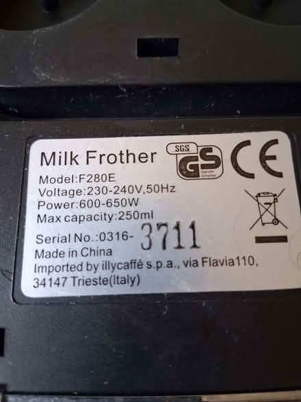 Photo of free Illy milk frother (Kenilworth Road DE5) #4