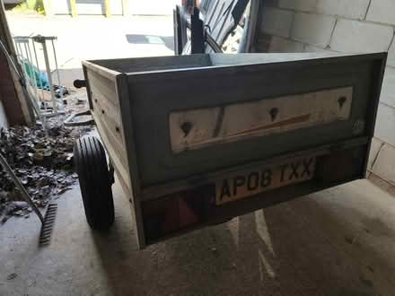 Photo of free Trailer Erde (Halfords) (walberton) #1
