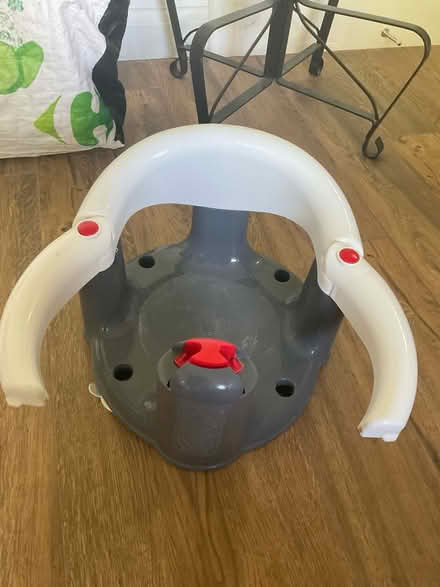 Photo of free Baby bath seat (SE26) #1