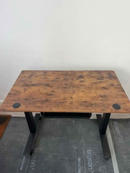 Photo of free Home Office desk (BR3 4) #2