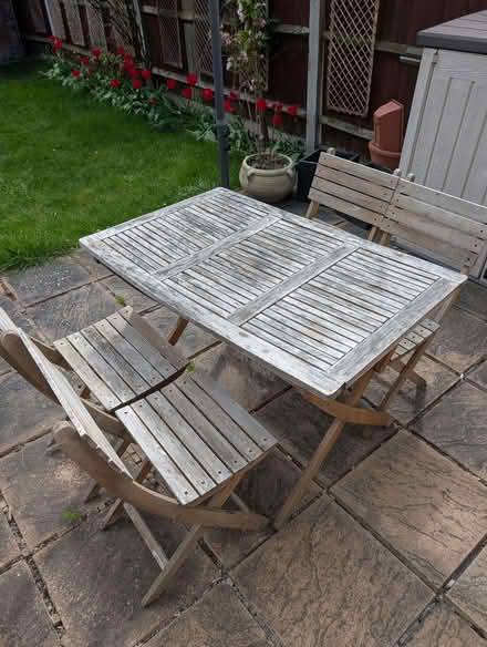 Photo of free Garden table and chair (Sun In The Sands Roundabout SE3) #2