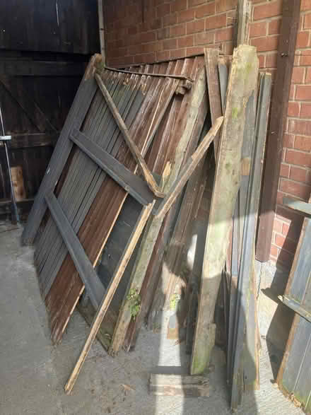 Photo of free Old scrap fence panels (Mount Pleasant SY1) #1