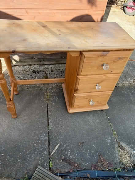 Photo of free Desk/dressing table (Dagnall HP4) #1