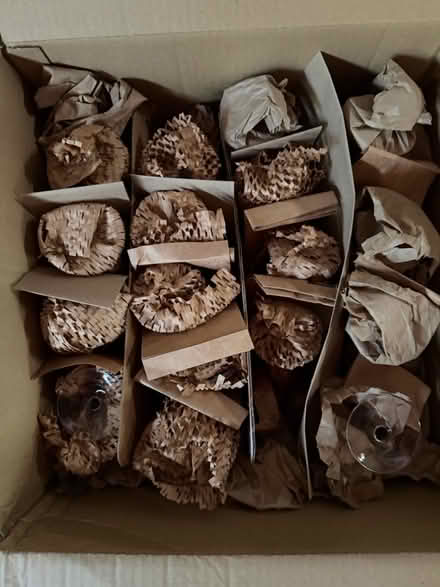 Photo of free 18 Champagne Flutes (Chesterbrook Rd & N Albemarle) #3