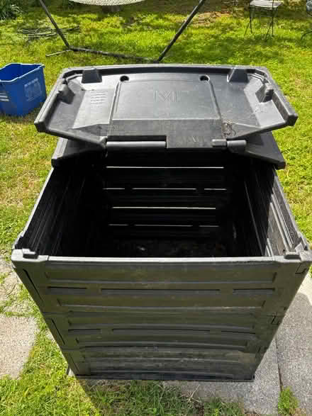 Photo of free Compost bin (Carleton st. Berkeley) #2