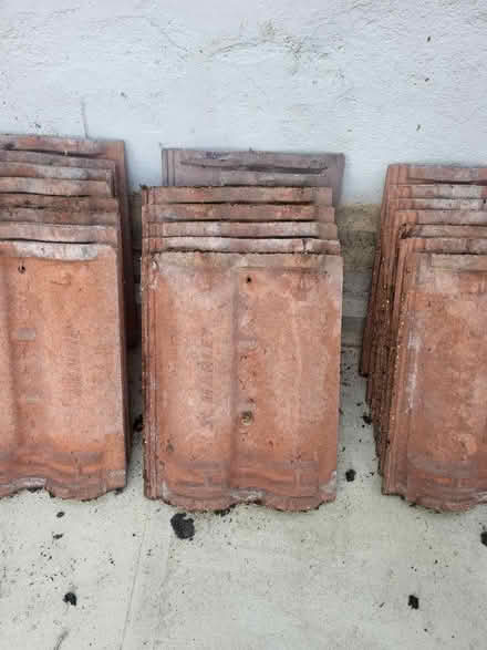Photo of free Spanish roof tiles (Littlemore Oxford OX4) #1