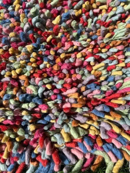 Photo of free Chunky colourful tufted rug (Princes Risborough) #3