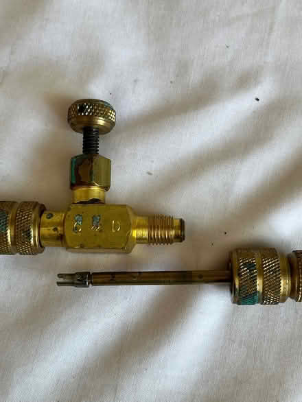 Photo of free Brass valve (Shirley, Croydon) #2