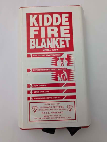 Photo of free Fire Blanket (Toton NG9) #2