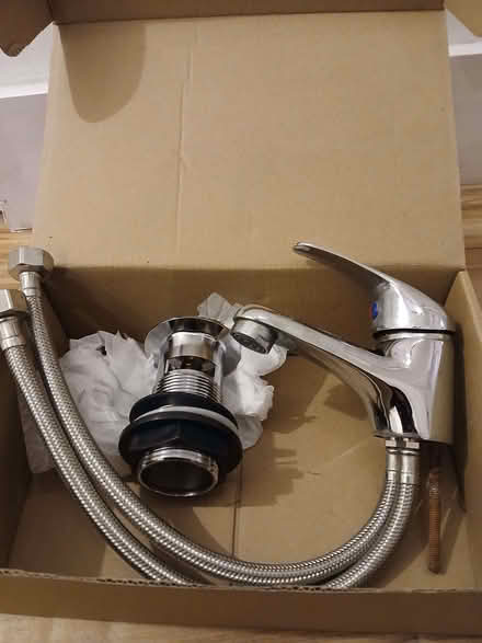 Photo of free Tap set with popup waste (Gatley SK8) #1