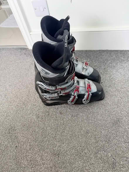 Photo of free Ski boots (size 8) (Stockwell SW9) #1