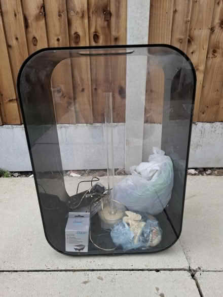 Photo of free 40 litre fish tank (Stockport) #1