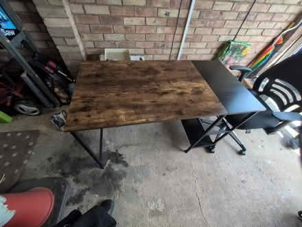 Photo of free Desk (GL1) #1