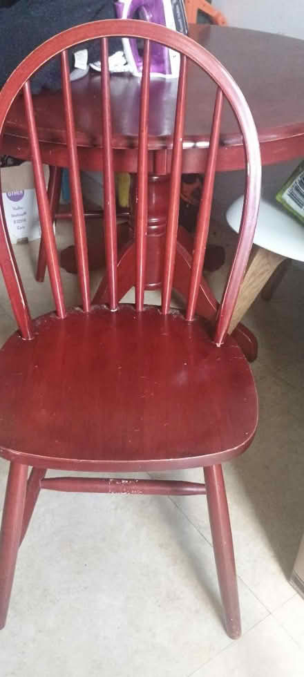 Photo of free Table and 4 chairs (E20, Stratford) #4