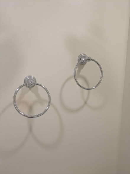 Photo of free Bathroom Finishes (Hickory Ridge) #1