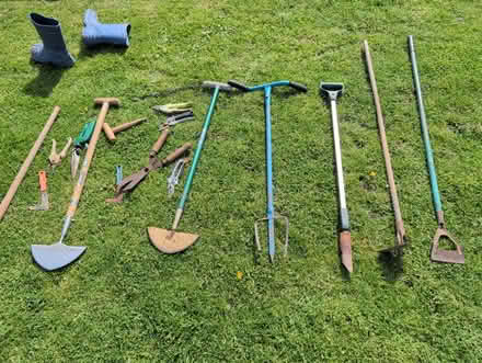 Photo of free Old Garden Tools (Stonehouse) #1