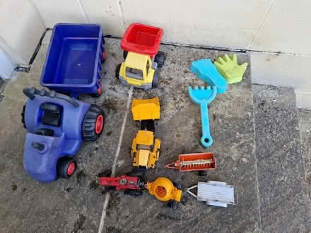 Photo of free Sand pit or mud play toys (Sharpstone BA2) #1