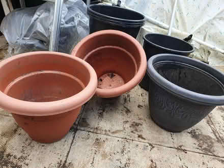 Photo of free Plant plastic pots (Kendal LA9) #1
