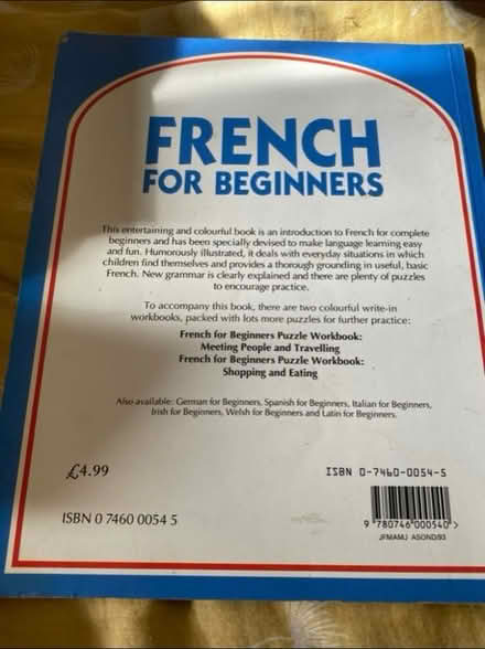 Photo of free 2 books to aid learning french (Abbots Langley WD5) #2