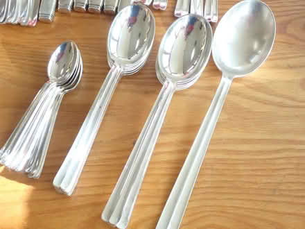 Photo of free Stainless cutlery set (Fairfield LA1) #3