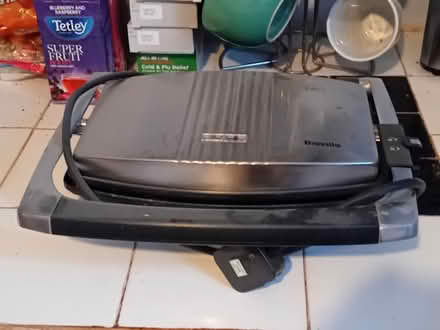 Photo of free Sandwich toaster (Kingsholm GL1) #1