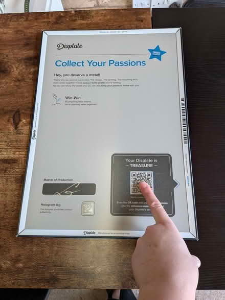 Photo of free Displate cat poster (GL1) #2