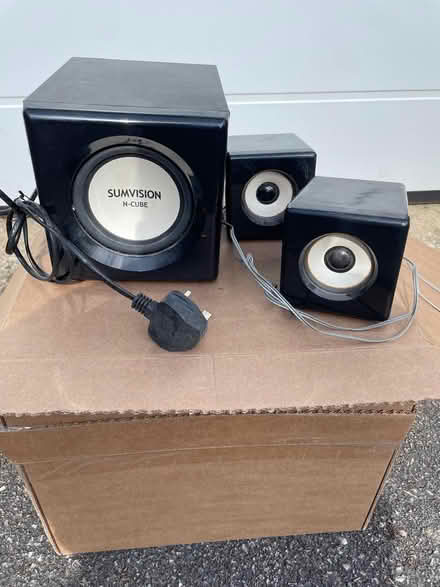 Photo of free Sumvision speakers (Haslemere GU27) #1