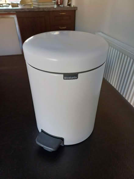 Photo of free Small Pedal Bin (Brabantia) (Rainham, Kent - ME8) #1