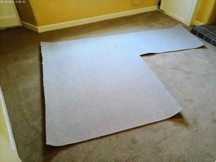 Photo of free Grey Hessian-backed Carpet (Woollard BS39) #1