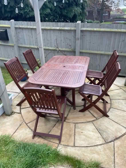 Photo of free Wooden dining set (Linslade LU7) #1
