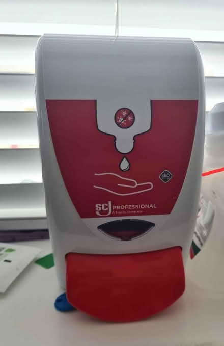 Photo of free Hand sanitizer dispenser and foam (Walsworth, Hitchin, SG4) #1