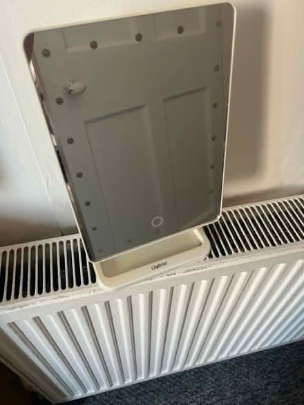 Photo of free Mirror with lights (Edinburgh) #1