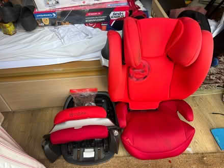 Photo of free Cybex ISO-fix car seat (CB4) #1