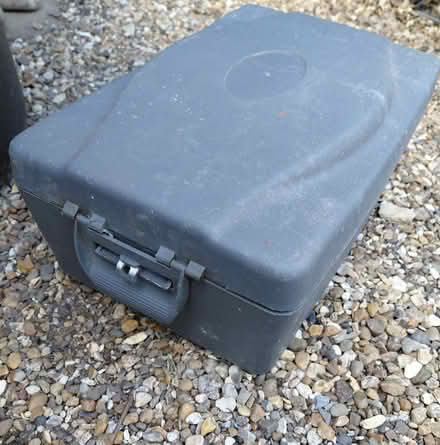 Photo of free Outside electric plug safe box (St. Albans) #2
