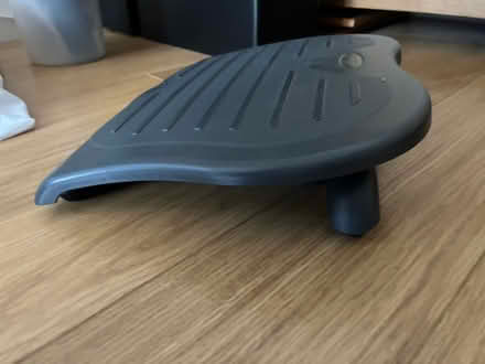 Photo of free Under desk foot rest (Whyteleafe, CR3) #3