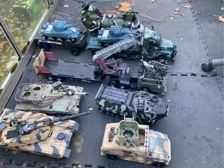 Photo of free Toys (Glenrothes KY6) #3