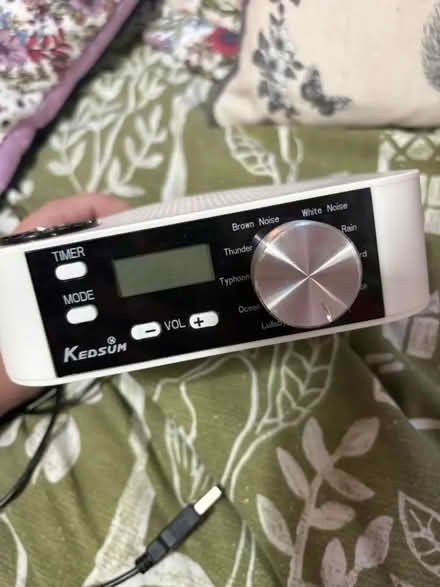 Photo of free KEDSUM Portable White Noise Machine, 10 Natural Sounds (Moor Allerton LS17) #2
