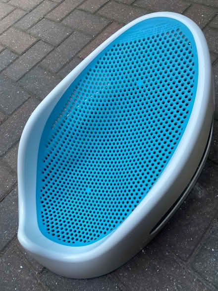 Photo of free Baby Bath (Barnsley) #1