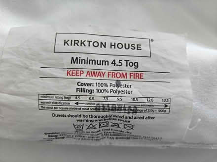 Photo of free King size 4.5 tog duvet (Penwortham PR1) #1