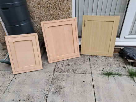Photo of free NAILSEA Kitchen cupboard doors (Nailsea BS48) #1