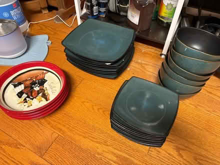 Photo of free Plates and bowls set (Laurel, MD) #1