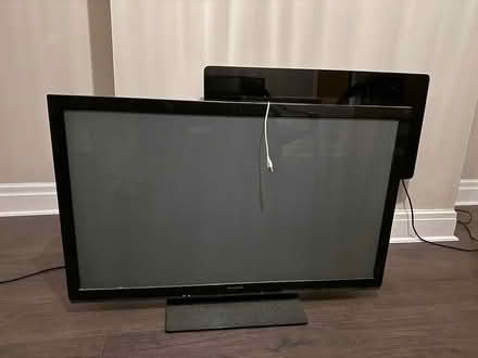 Photo of free 42” tv (9 clumber road) #1