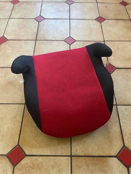 Photo of free child booster car seat (Within Fields HX3) #1