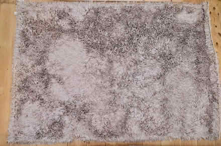 Photo of free 120x180cm Silver "Shagpile" Rug (Harborne B17) #1