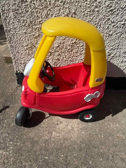 Photo of free Little tykes car (Enfield EN3) #1