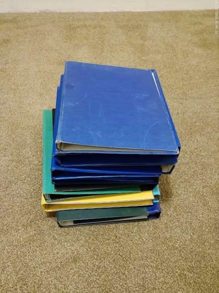 Photo of free A4 ring binders (Woollard BS39) #1
