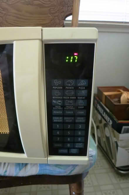 Photo of free Working microwave (West San Jose) #3