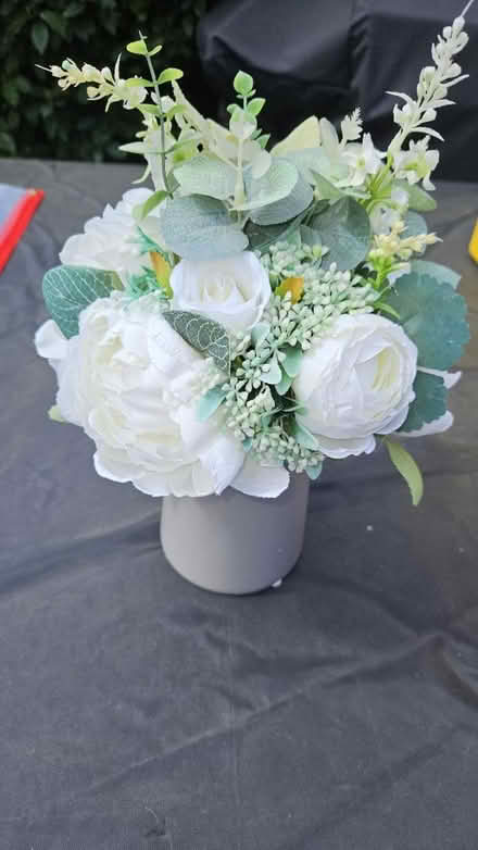 Photo of free Decorative Flower Display (Cm15 8px) #1