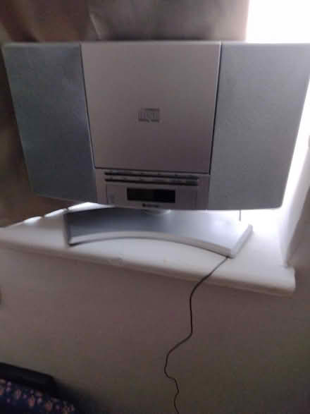 Photo of free Radio/ CD player (South Ockendon RM15) #1
